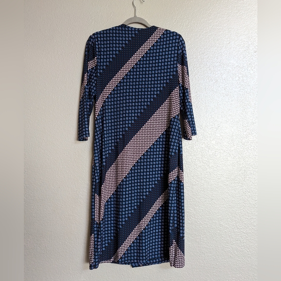 Chico’s blue woman’s size 2 foulard stripe surpluses wrap dress relaxed fit - Picture 2 of 4